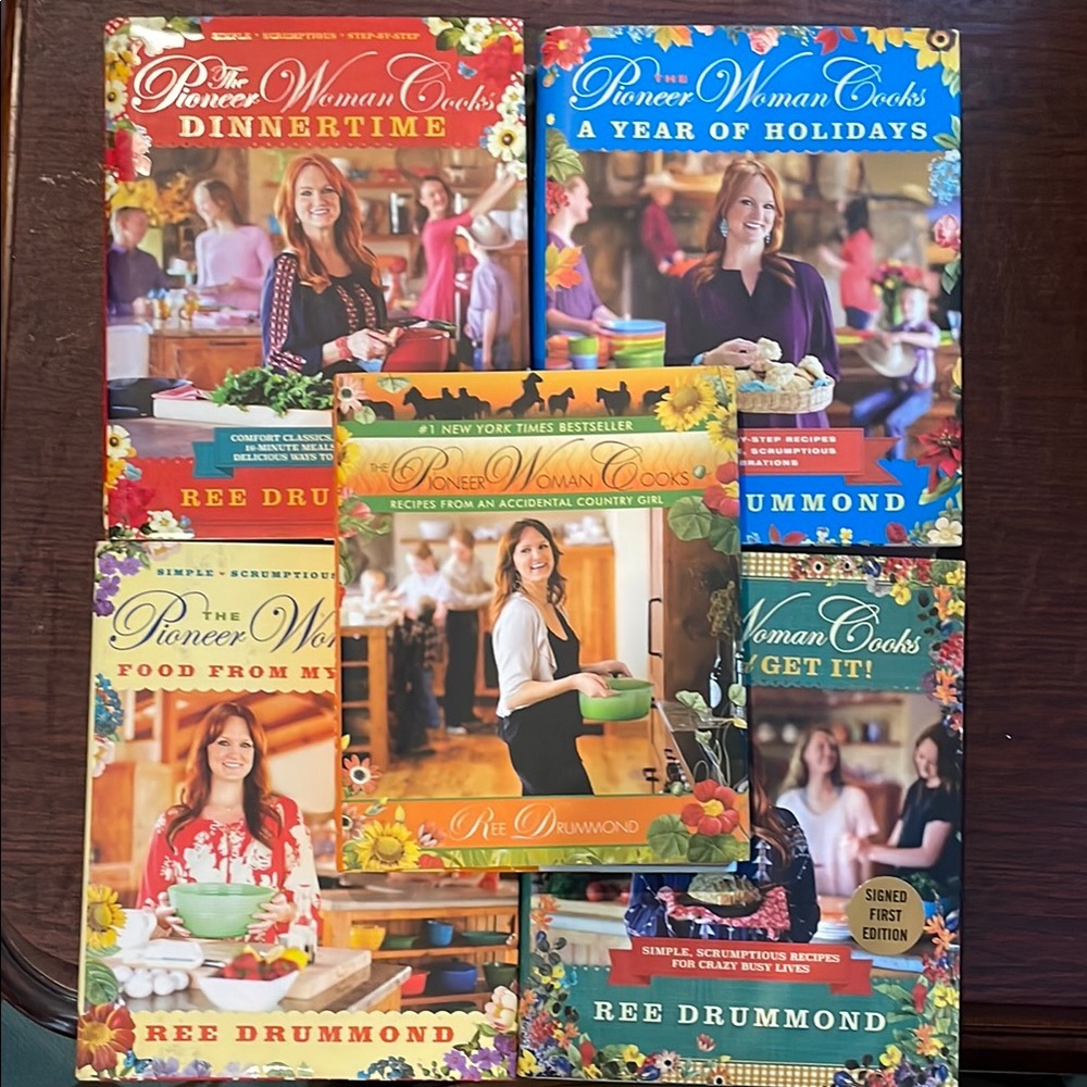 The Pioneer Woman Cooks Cookbook Collection